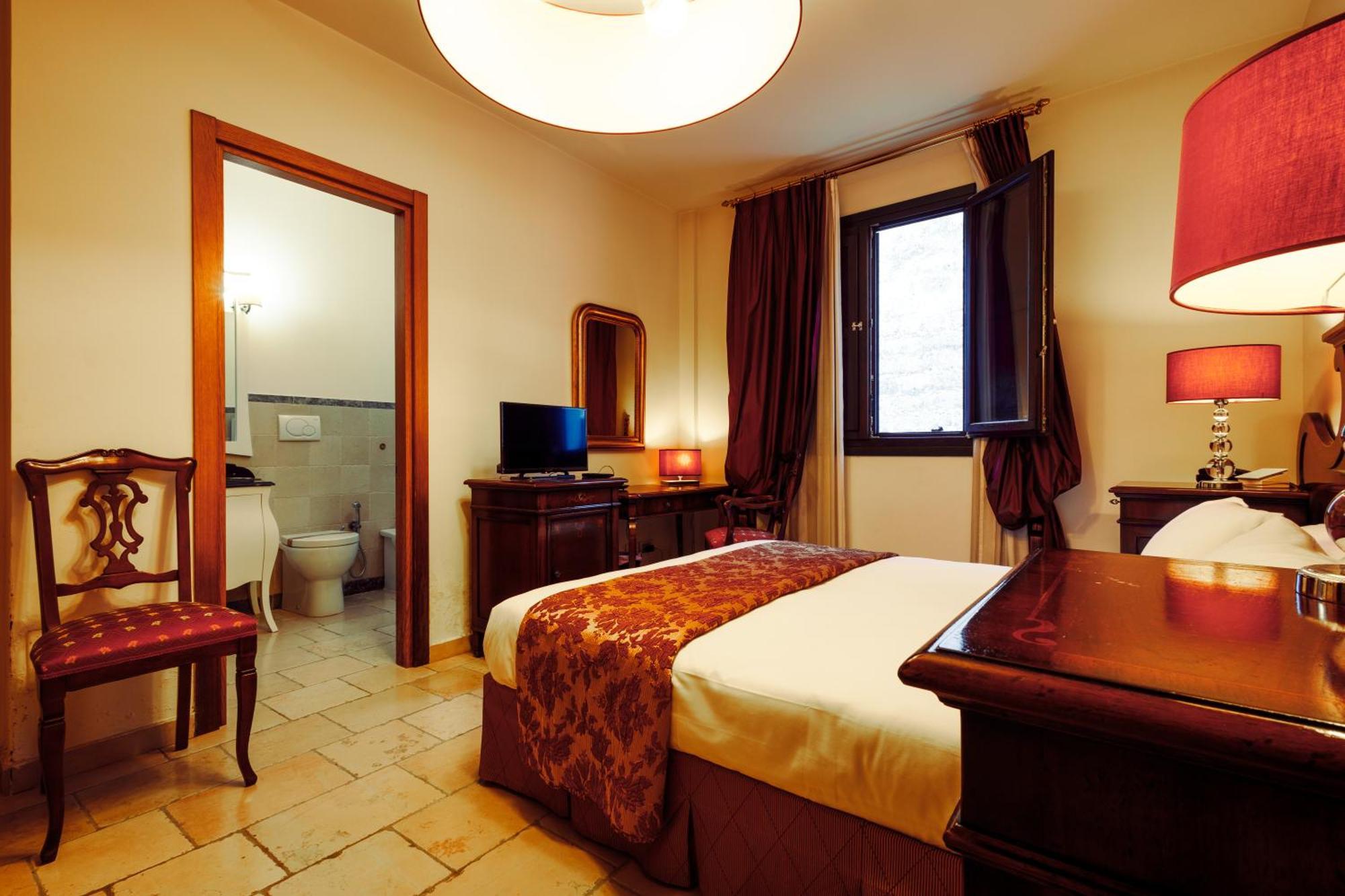 Vico Regio Hotel Casarano Kültér fotó